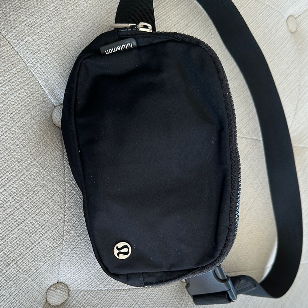 Lululemon Black Belt Bag